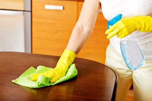 Local rug cleaning service for Brompton flats and townhouses